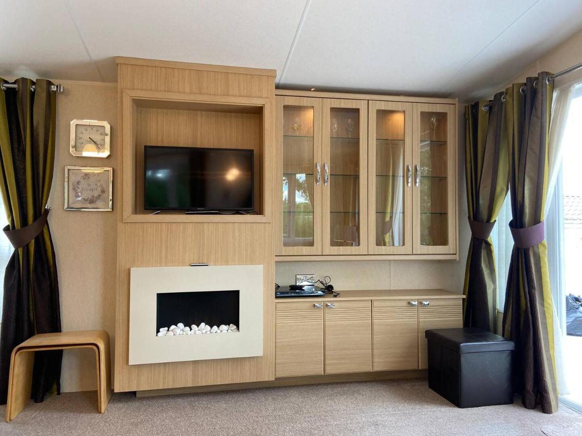 New Forest Retreat Shorefield Country Park Lymington Extérieur photo
